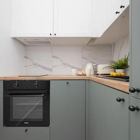 Elegancki Dla 4 Osob W Warszawie By Renters Apartamento