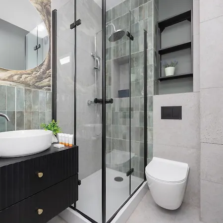 شقة Elegancki Dla 4 Osob W Warszawie By Renters وارسو